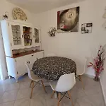 Διαμέρισμα Bella