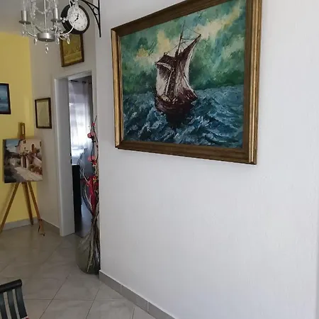 Appartement Bella *