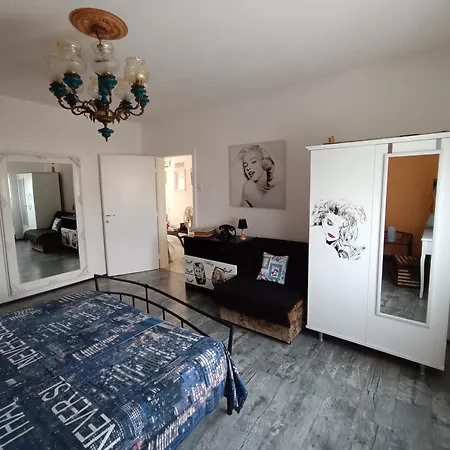 Bella Apartment