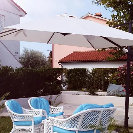 Bella * Лижнян